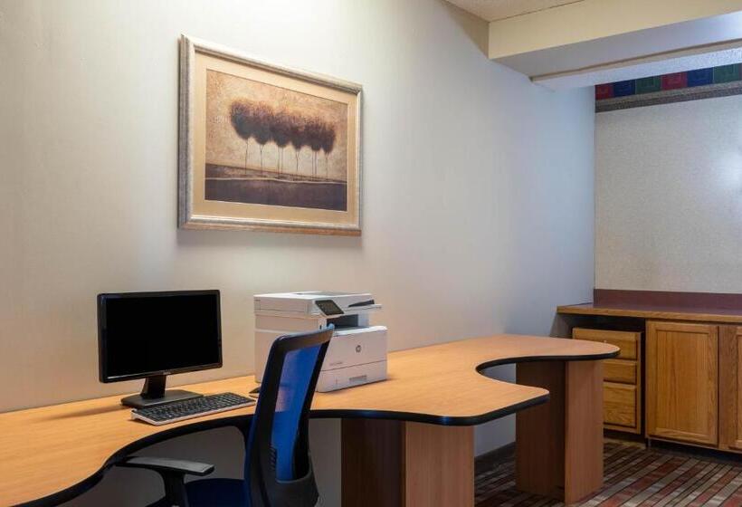 فندق Baymont By Wyndham Spearfish