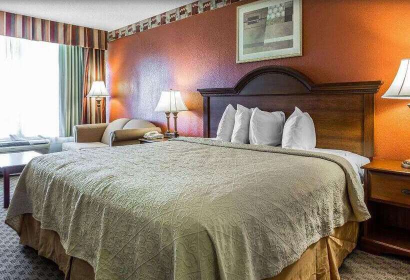 Отель Baymont By Wyndham Walterboro