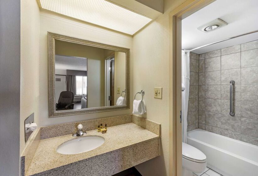 Отель Best Western Plus Madisonhuntsville