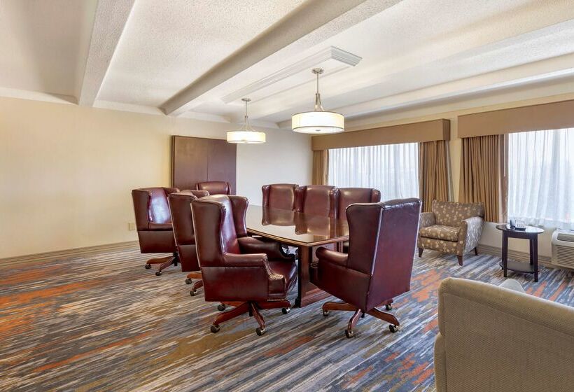 Отель Best Western Plus Madisonhuntsville