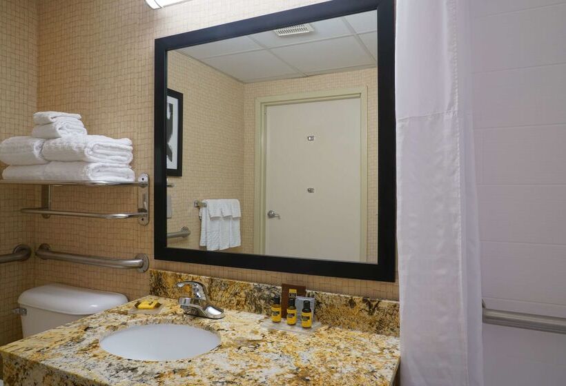 فندق Best Western Plus Morristown Conference Center