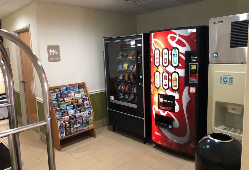 فندق Best Western Rayne Inn