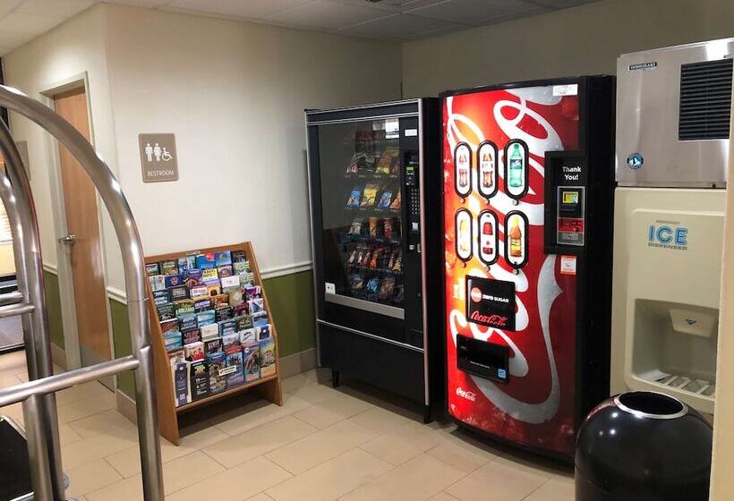 فندق Best Western Rayne Inn