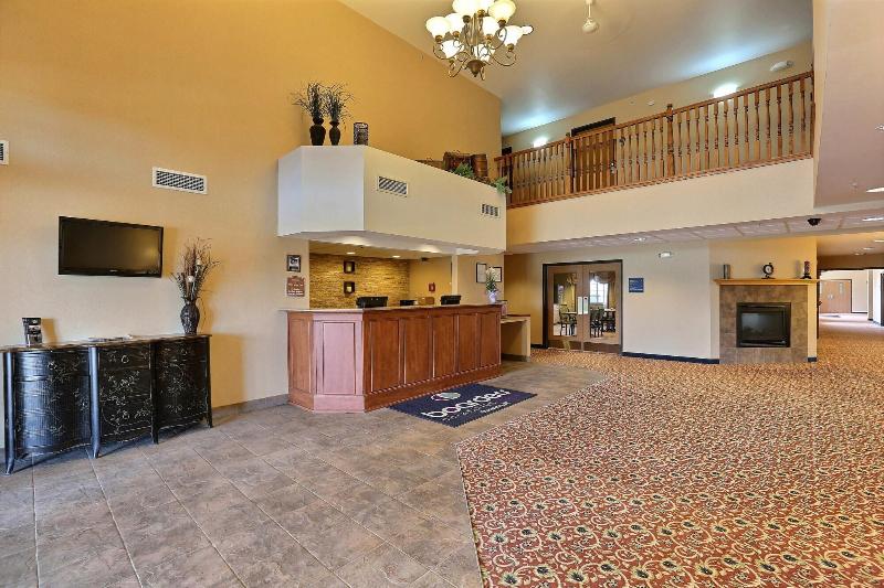 Boarders Inn & Suites By Cobblestone Hotels   Shawano