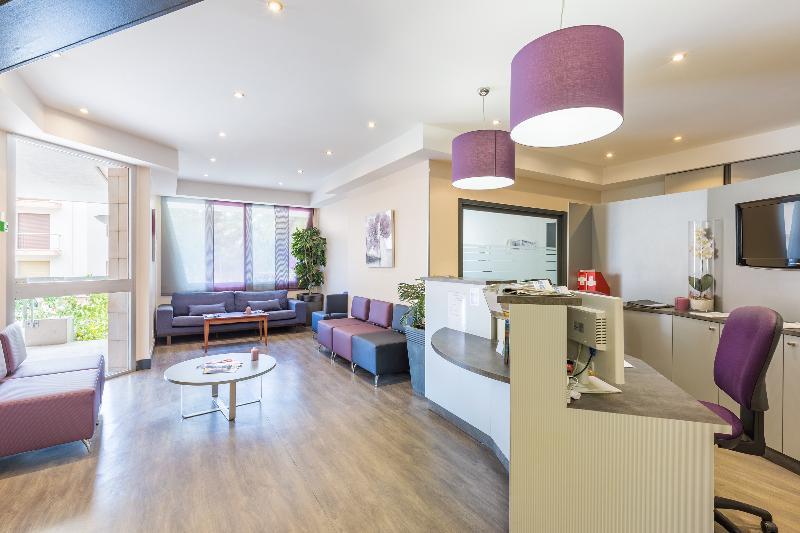 فندق Brise De Mer   Piscine Intérieure & Extérieure