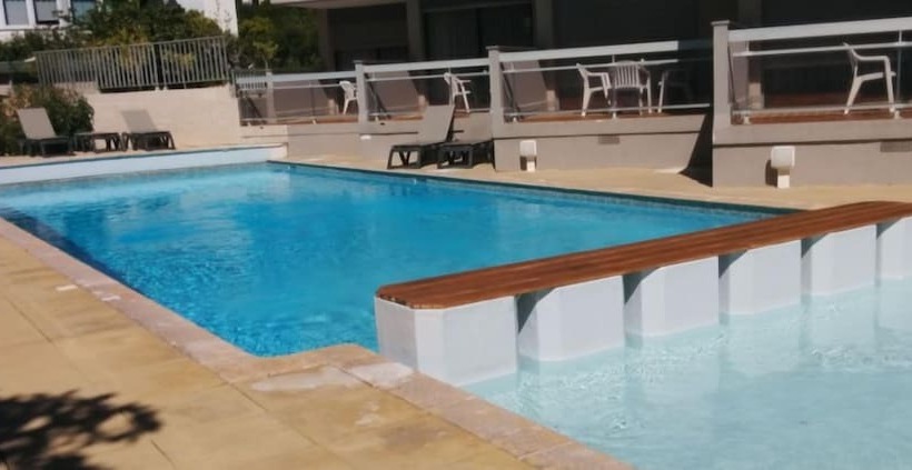 فندق Brise De Mer   Piscine Intérieure & Extérieure