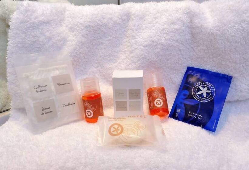 فندق Brise De Mer   Piscine Intérieure & Extérieure