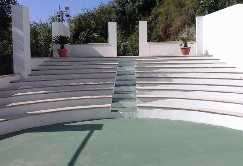 فندق Castiglione