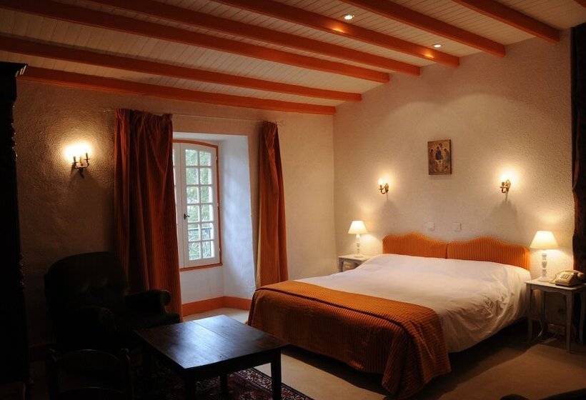 בית מלון כפרי Chateau D Ayres   Hôtel & Spa