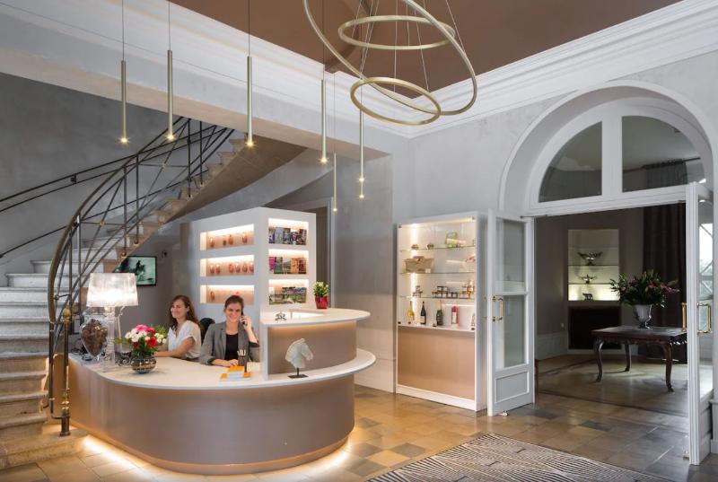 בית מלון כפרי Château D Ygrande   Teritoria