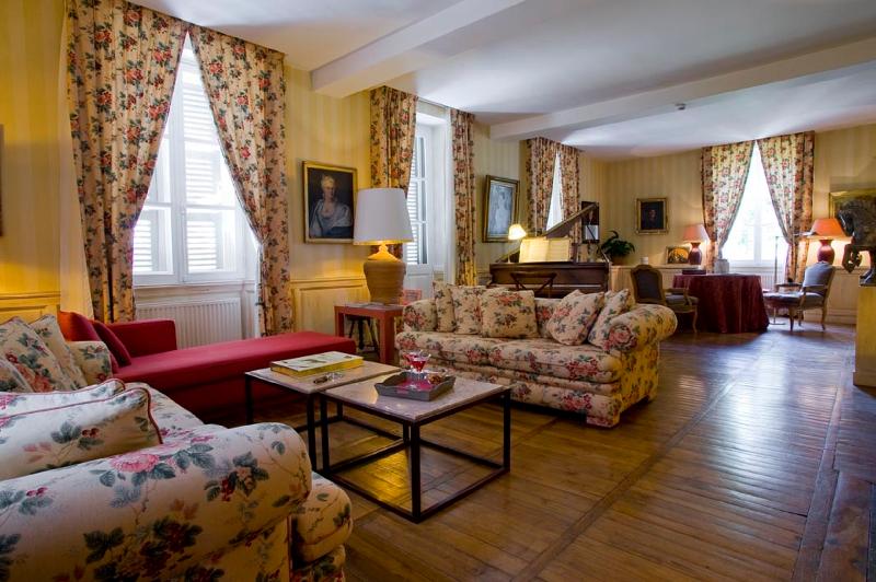 호텔 Chateau De Courban And Spa Nuxe