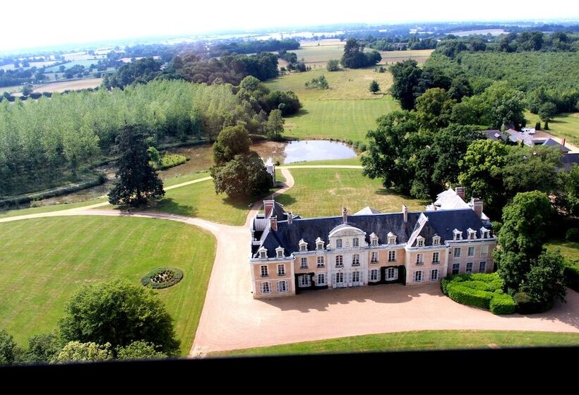 فندق Chateau Des Briottieres
