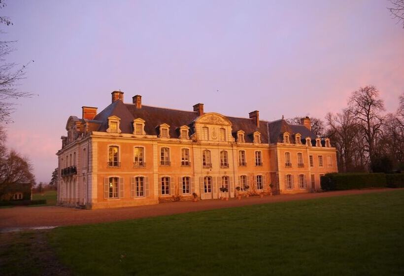 فندق Chateau Des Briottieres