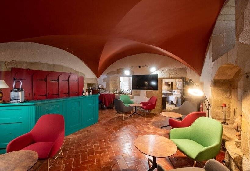 בית מלון כפרי Chateau Des Ducs De Joyeuse