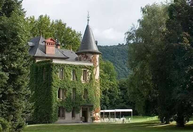 فندق Château De La Tour Du Puits