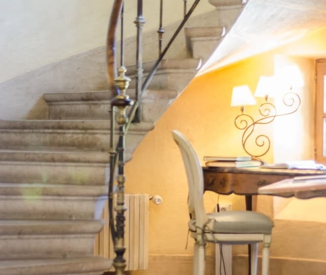 فندق Château De La Tour Du Puits