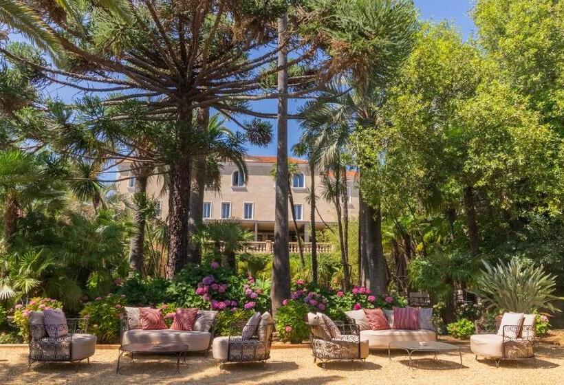 فندق Château De Valmer