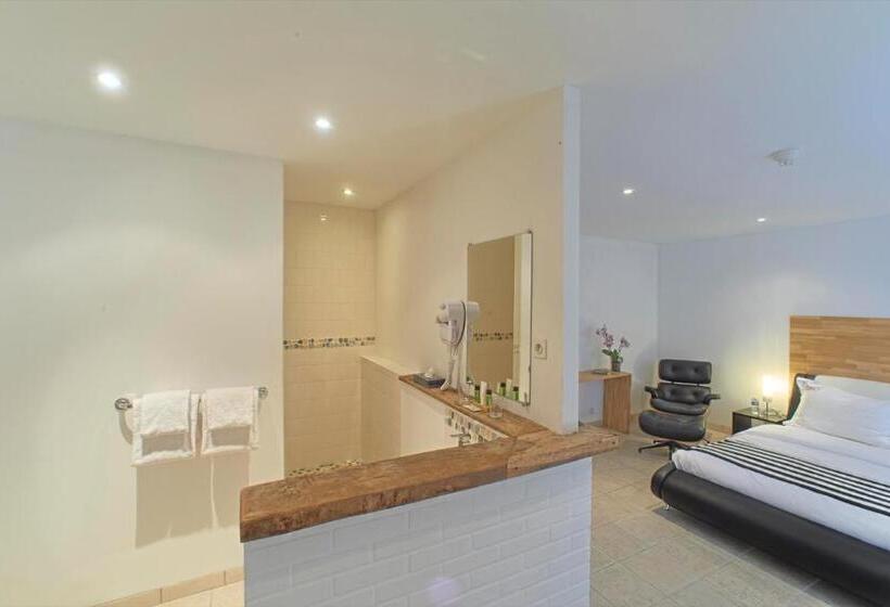 בית מלון כפרי Château Du Bois Guy