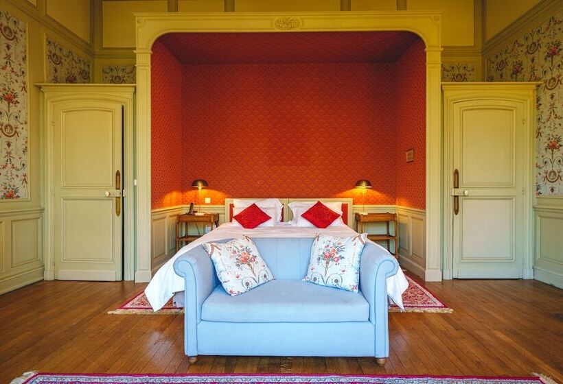 هتل Château La Comtesse De Loire & Spa