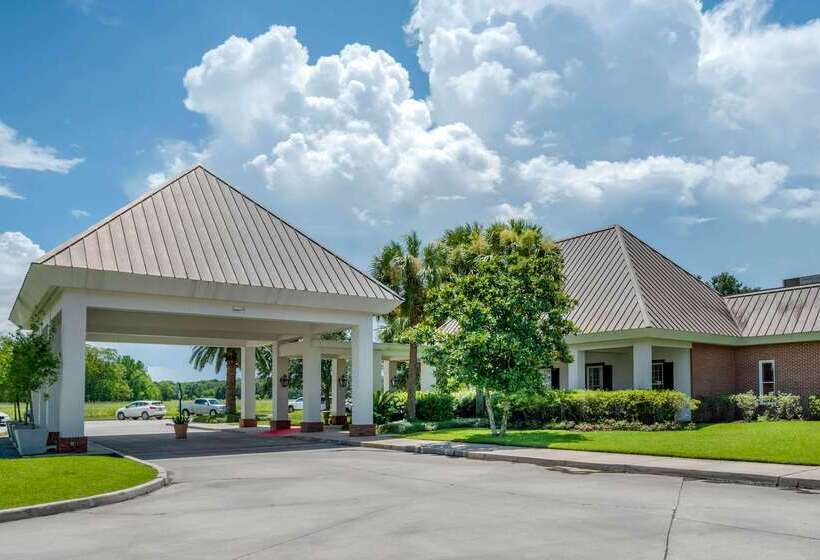 فندق Clarion Inn Conference Center