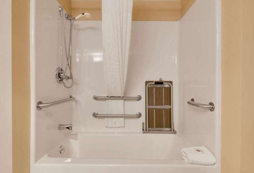 فندق Comfort Inn Airport