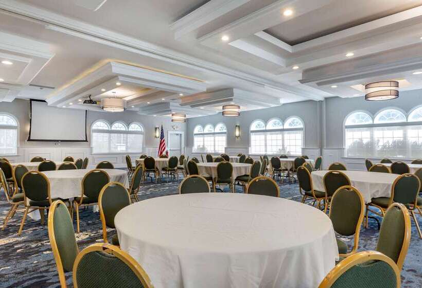 호텔 Comfort Inn & Suites East Greenbush   Albany