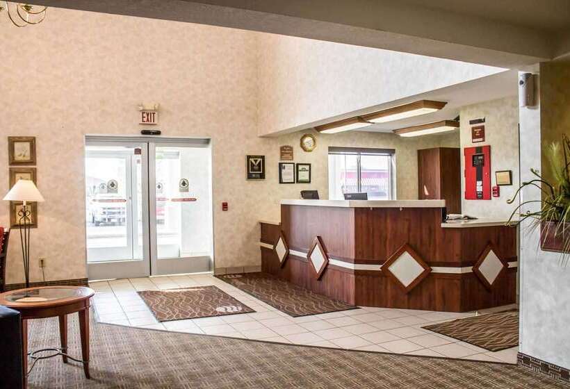 فندق Comfort Inn & Suites