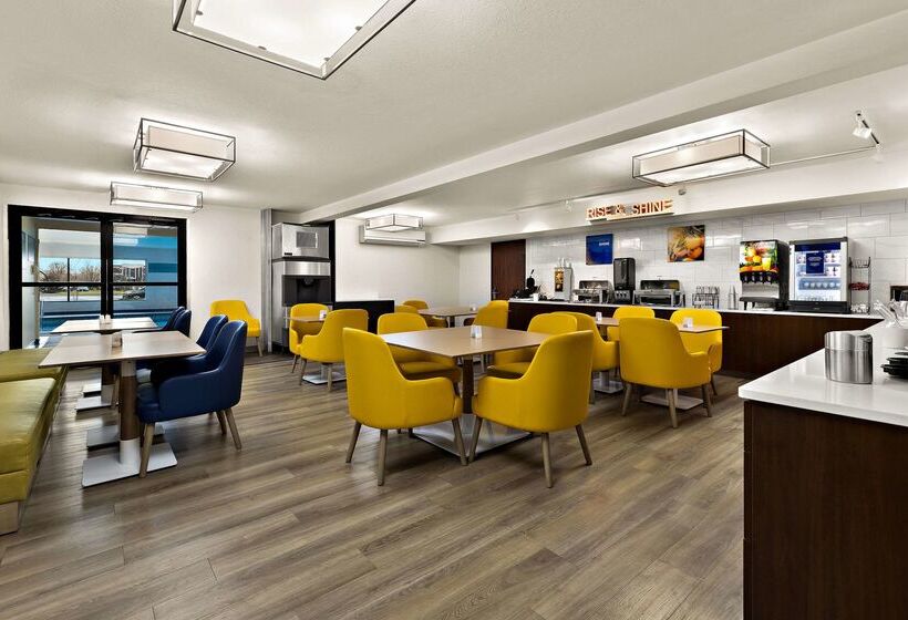 فندق Comfort Inn & Suites