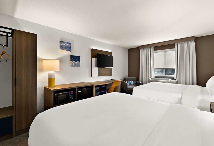 فندق Comfort Inn & Suites