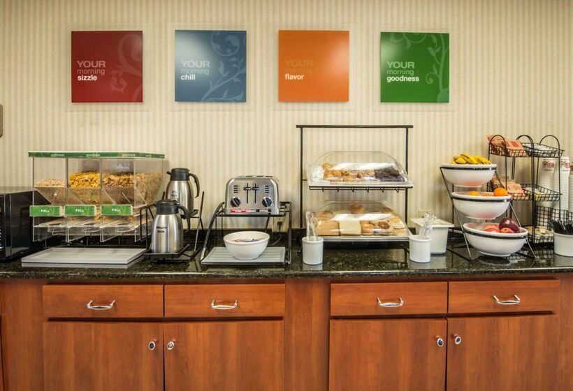 酒店 Comfort Inn & Suites