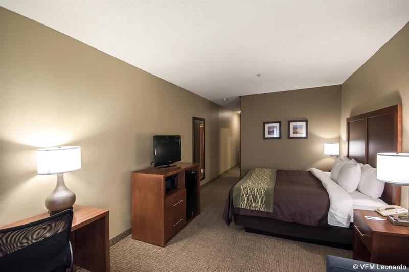 호텔 Comfort Inn & Suites