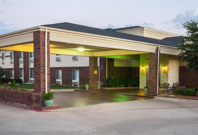 호텔 Comfort Inn & Suites