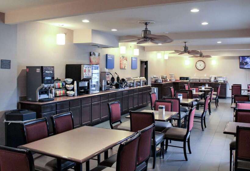 فندق Comfort Inn & Suites St Louis   Chesterfield