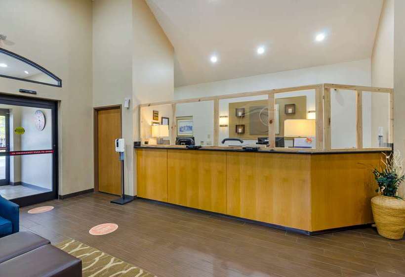 호텔 Comfort Inn Atkinsmarion I81