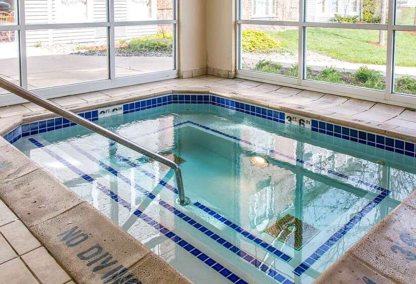 Отель Comfort Inn