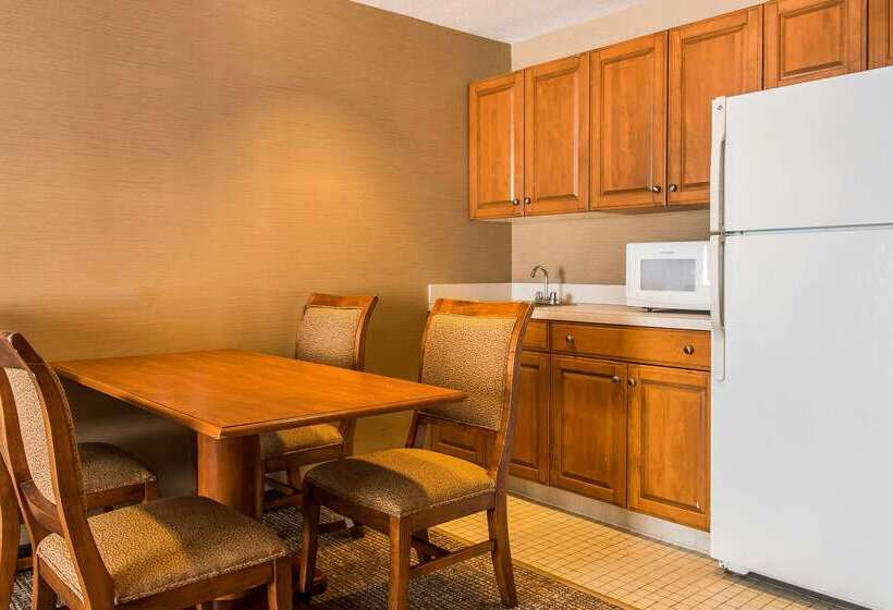 Отель Comfort Inn