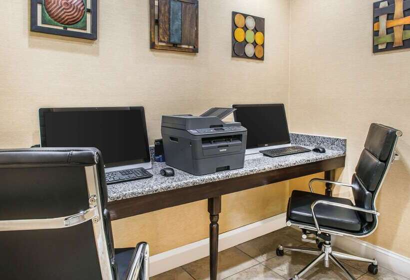 ホテル Comfort Inn Cranberry Twp