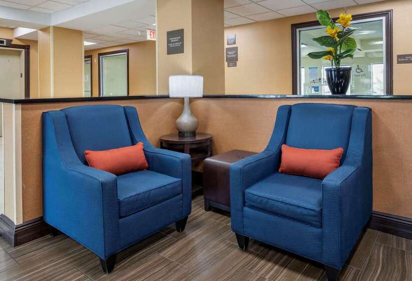 בית מלון כפרי Comfort Inn East