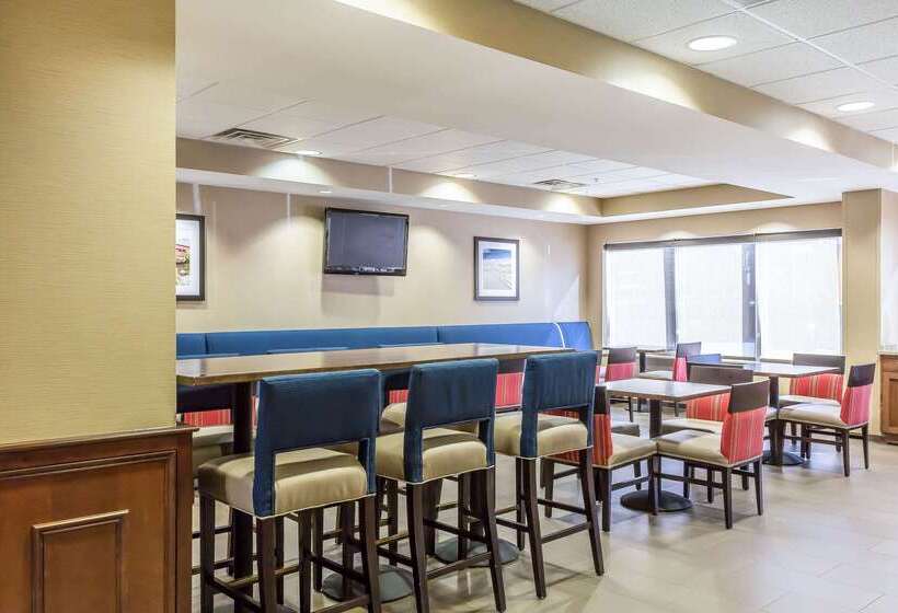 فندق Comfort Inn