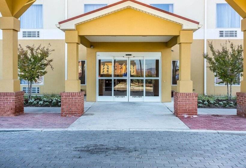 فندق Comfort Inn