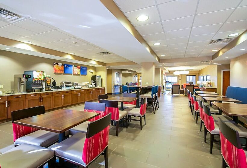 فندق Comfort Inn