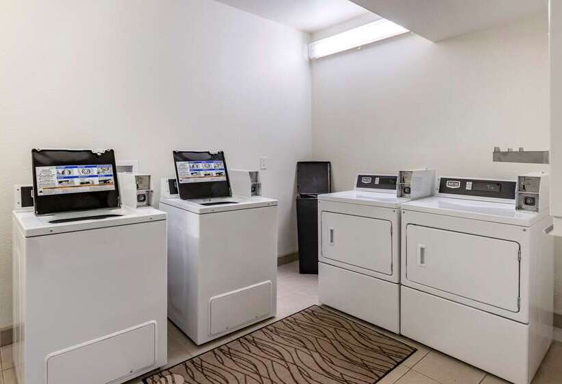 ホテル Comfort Inn