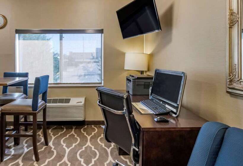 ホテル Comfort Inn