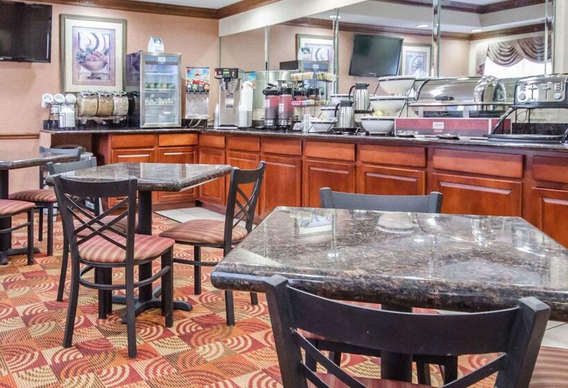 Отель Comfort Inn