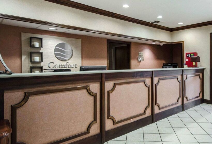 Отель Comfort Inn