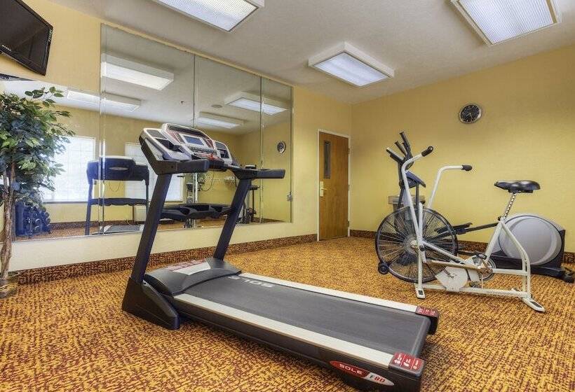 Отель Comfort Inn