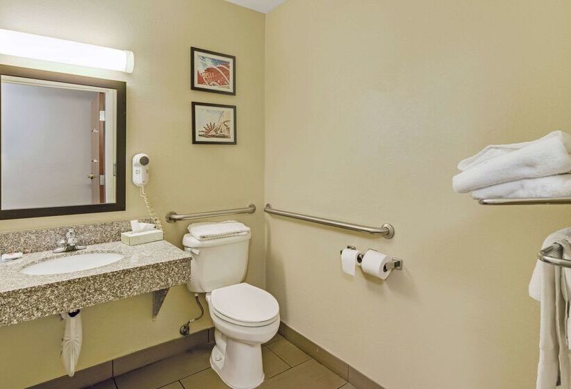 Отель Comfort Inn