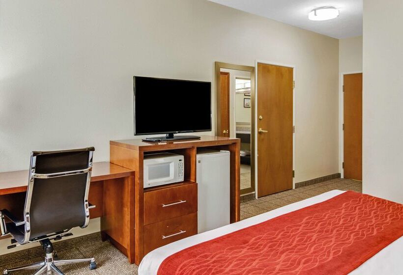 Отель Comfort Inn