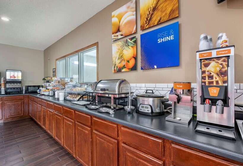 فندق Comfort Inn Muscatine Near Hwy 61