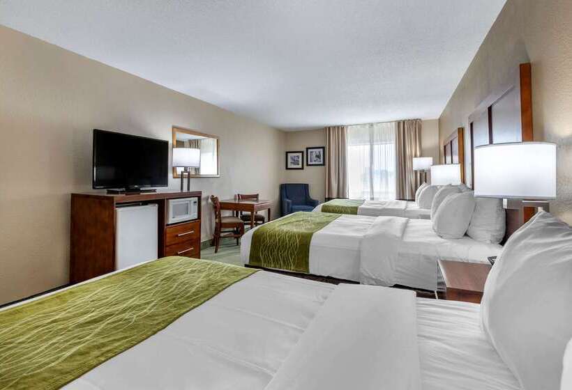 فندق Comfort Inn Muscatine Near Hwy 61